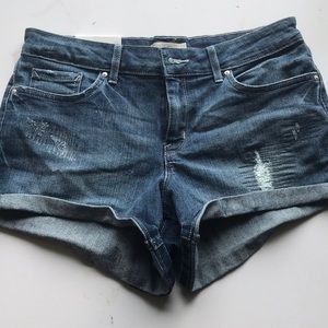 Jessica Simpson shorts.